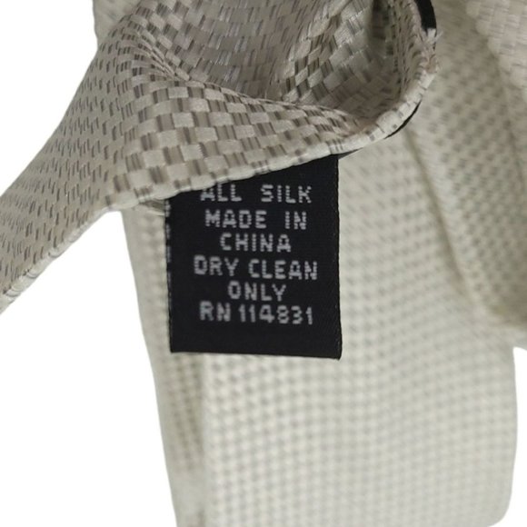 Nicole Miller Jones New York Silk Ties Gray Blue White Cream Lot Of 2 - Picture 12 of 12